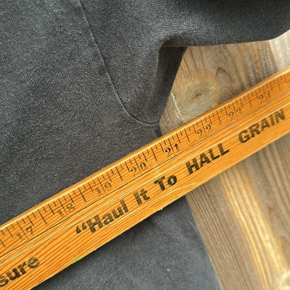 VTG 90s Disney Winnie The Pooh T-Shirt Sz L Black Flower Butterfly Graphic Tee - Picture 7 of 7